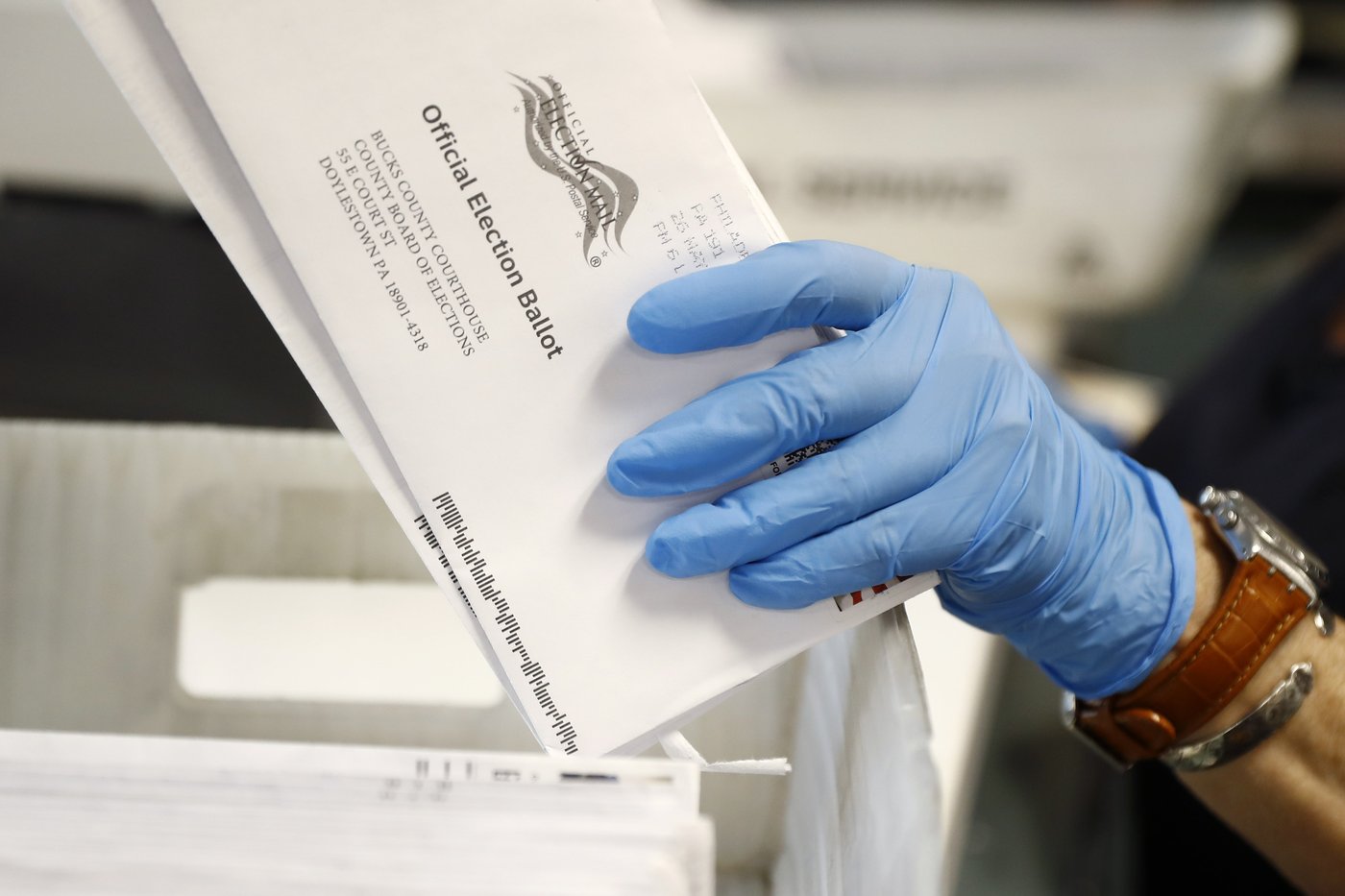 Pennsylvania high court asked to keep counties from tossing ballots lacking a date | iNFOnews.ca