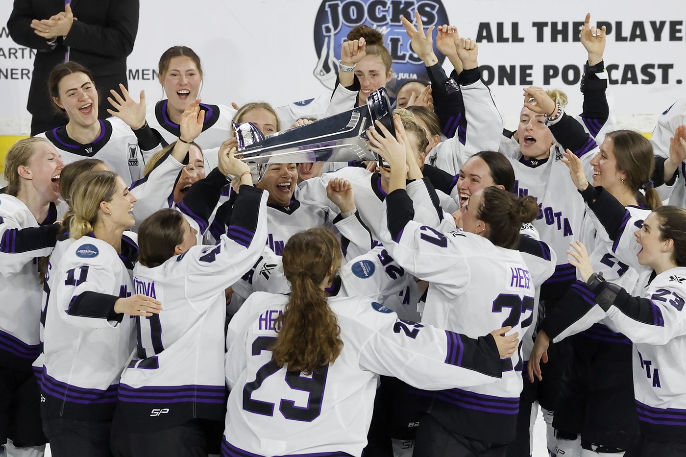 Pro Women's Hockey League announces plans to expand by 2 teams for 2025-26 season | iNFOnews.ca Pro Women's Hockey League announces plans to expand by 2 teams for 2025-26 season | iNFOnews.ca