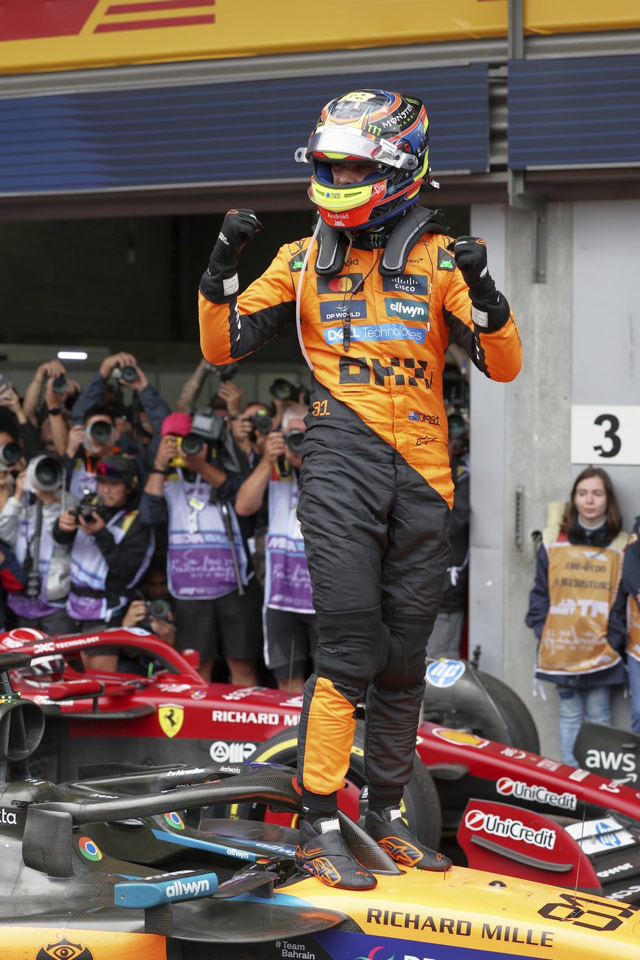 Piastri beats Norris to win Formula 1's rain-delayed Belgian Grand Prix | iNFOnews.ca Piastri beats Norris to win Formula 1's rain-delayed Belgian Grand Prix | iNFOnews.ca