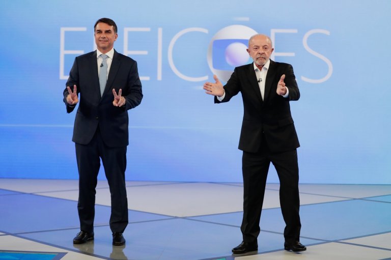 Lula, Bolsonaro reach out to undecided voters in last debate of Brazil's presidential race | iNFOnews.ca