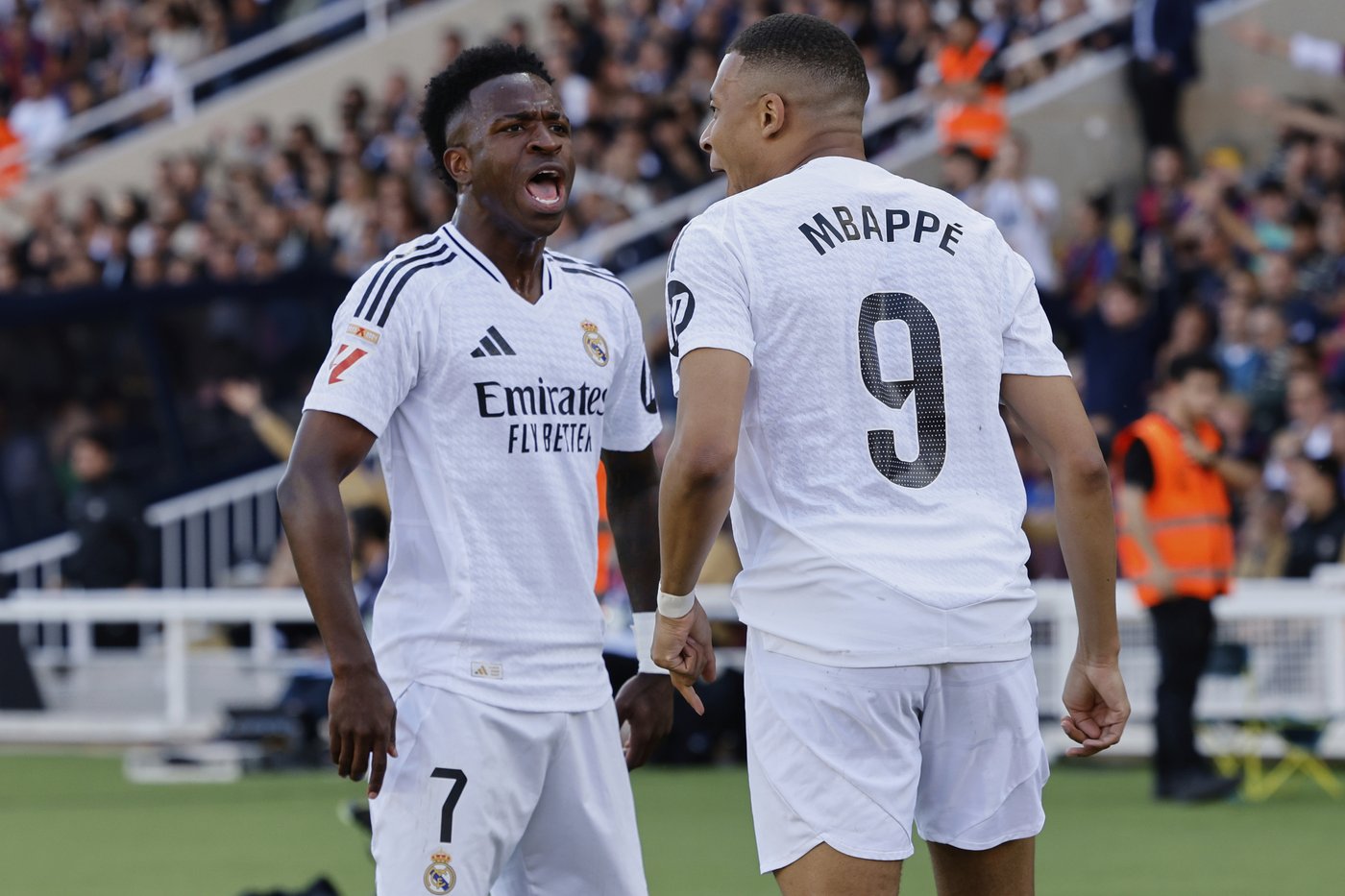 Vinícius won't get involved as Valencia makes legal threats over racism claim in Netflix documentary | iNFOnews.ca
