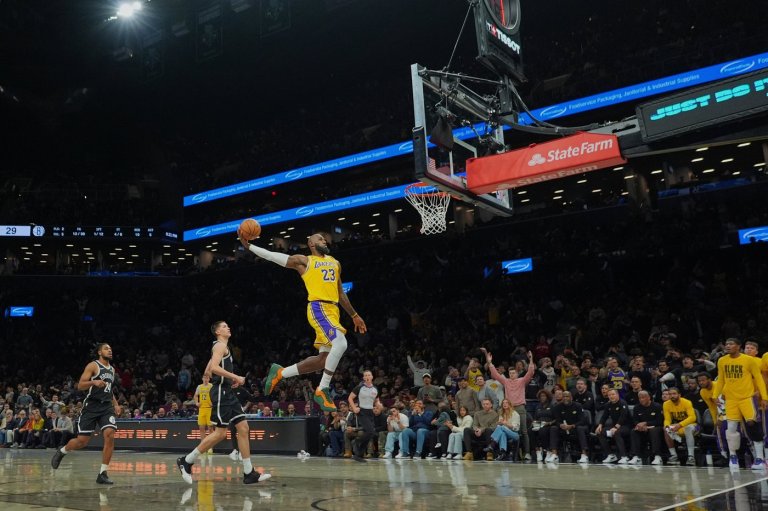 James and Doncic help Lakers rout Nets 125-109 in Austin Reaves' return from injury | iNFOnews.ca