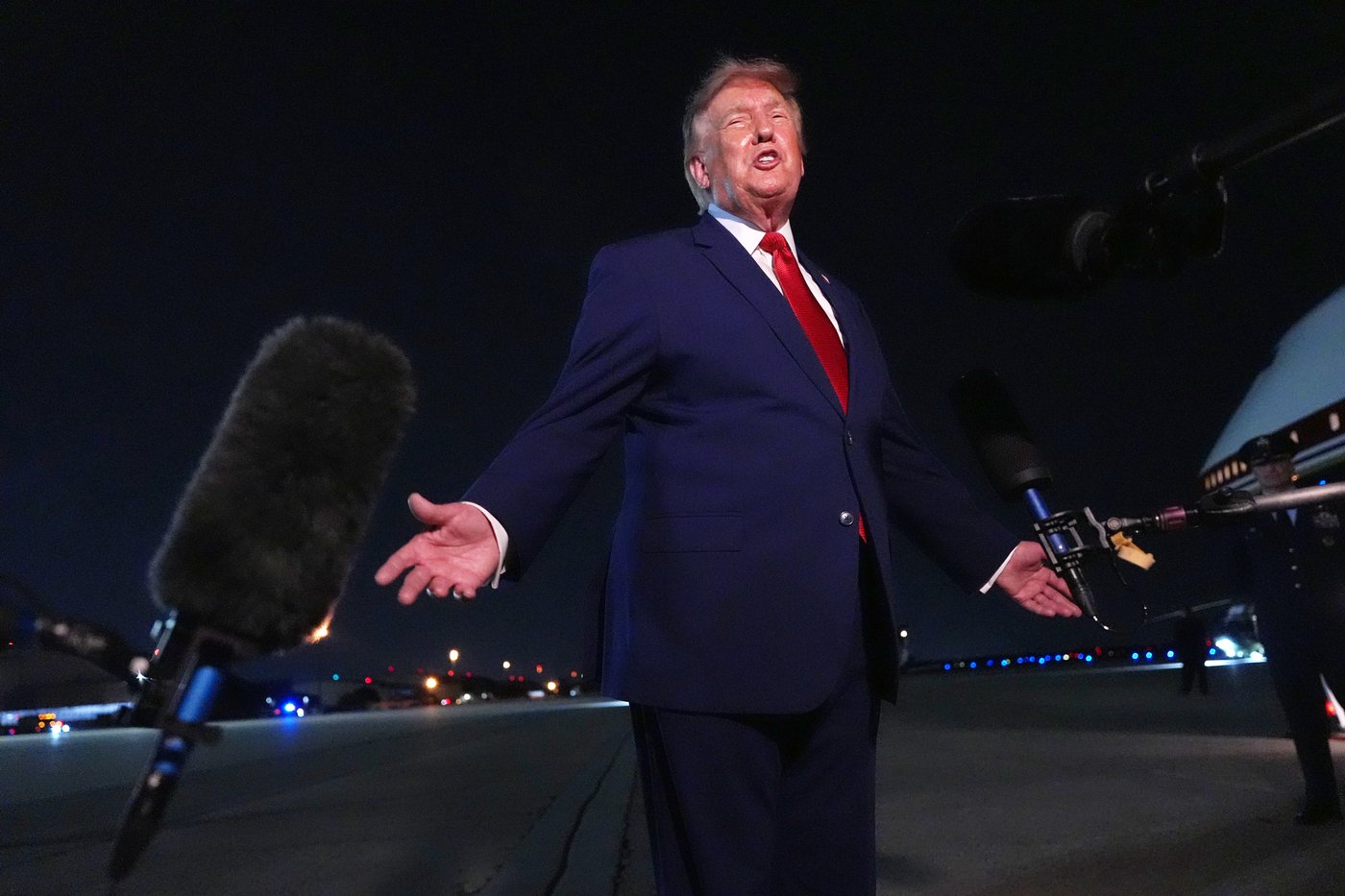 Experts warn Trump may be driving wedges between provinces with threatened tariffs | iNFOnews.ca