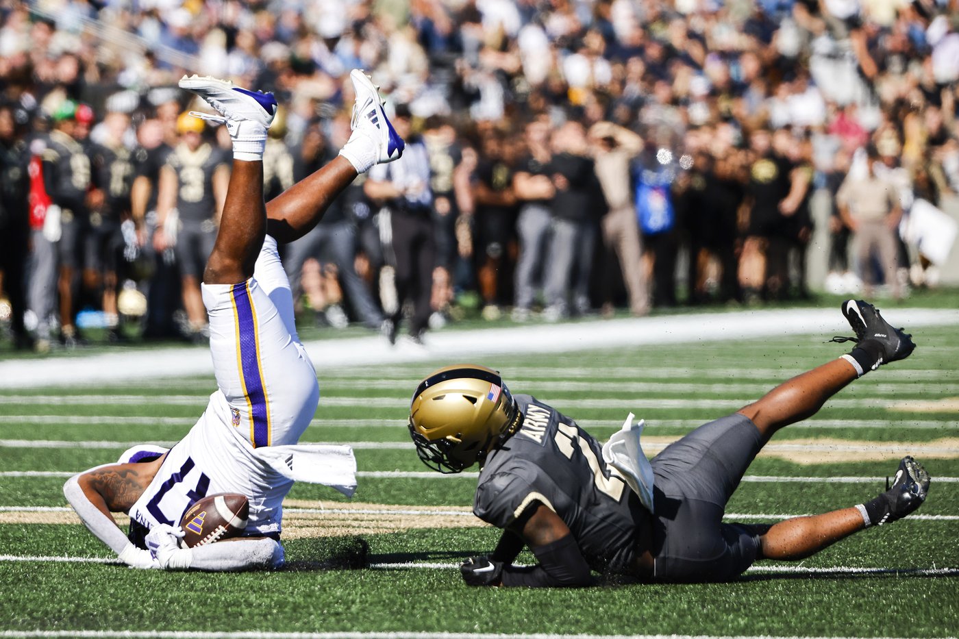 Bryson Daily stars as No. 23 Army beats East Carolina 45-28 | iNFOnews.ca Bryson Daily stars as No. 23 Army beats East Carolina 45-28 | iNFOnews.ca