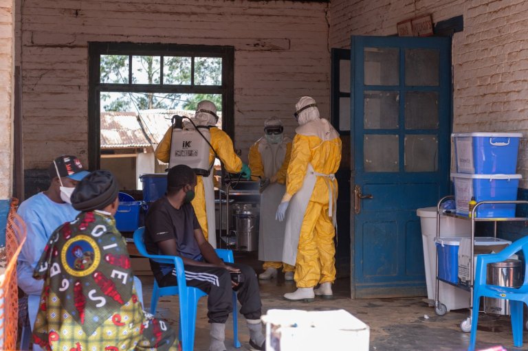 Congo's Ebola outbreak rises to 100 deaths out of 550 cases after a month | iNFOnews.ca