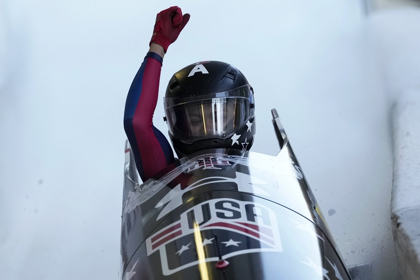 Love and Walker tie for World Cup monobob gold, while Friedrich closes in on another season title | iNFOnews.ca