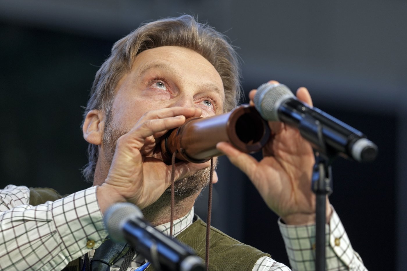 Think you can bellow like a stag? German hunters compete in a national deer calling championship | iNFOnews.ca Think you can bellow like a stag? German hunters compete in a national deer calling championship | iNFOnews.ca