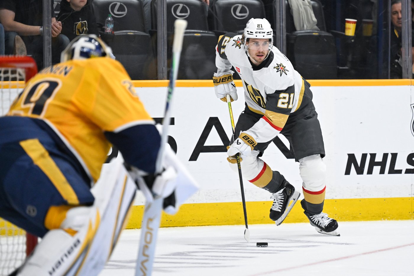 Stamkos' 3-point game powers the Predators to a 4-1 win over the Golden Knights | iNFOnews.ca