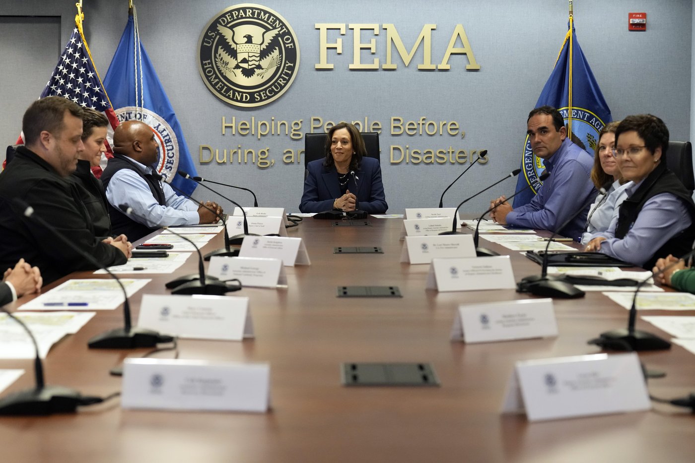 FEMA has faced criticism and praise during Helene. Here's what it does - and doesn't do | iNFOnews.ca