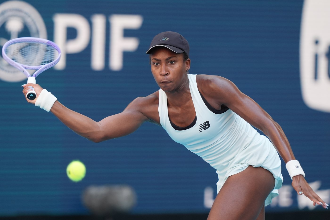 Aryna Sabalenka beats Coco Gauff in the Miami Open final to complete the 'Sunshine Double' | iNFOnews.ca