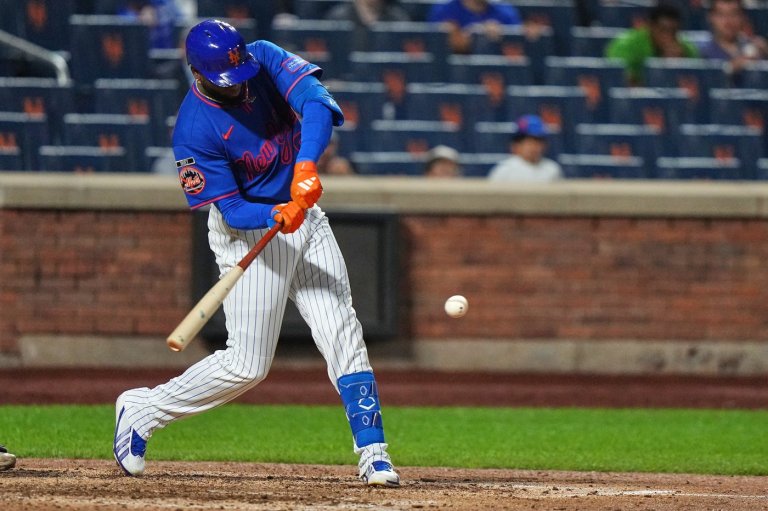Robert has a 2-run single in the 8th to lift the Mets past the Marlins, 4-2 | iNFOnews.ca