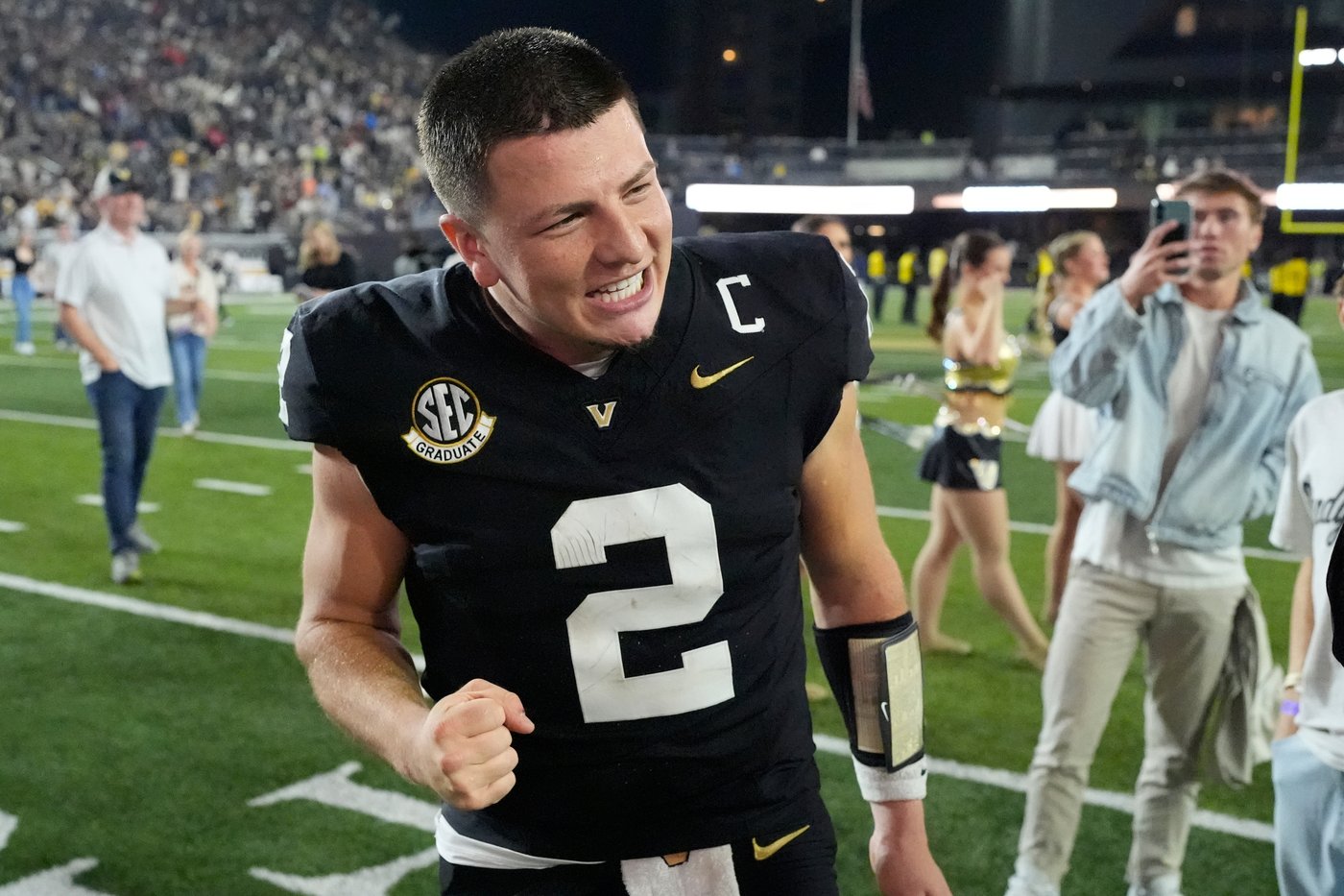 AP Player of the Week: Vandy's Diego Pavia piles up 489 yards of total offense in OT win over Auburn | iNFOnews.ca