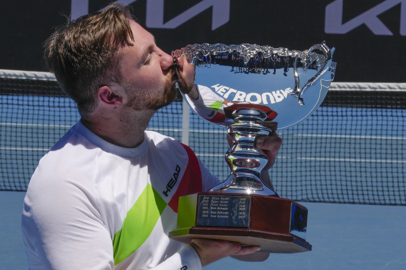Dutch player Sam Schroder wins 4th straight Australian Open quad wheelchair title | iNFOnews.ca
