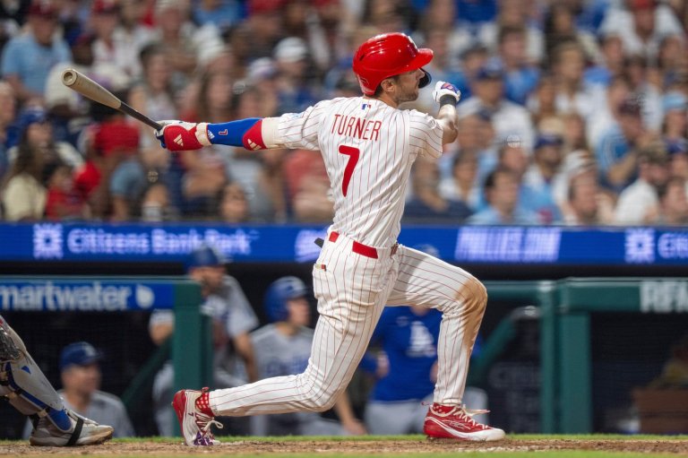 Trea Turner makes up for fielding woes with 2 HRs, 5 RBIs to lead Phillies past Dodgers | iNFOnews.ca