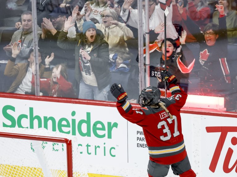 Players, fans believe Winnipeg would embrace a PWHL team | iNFOnews.ca