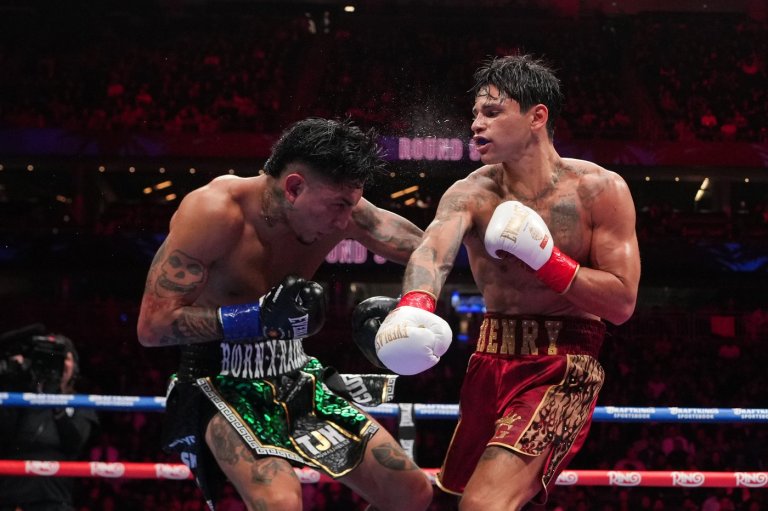 Ryan Garcia beats Mario Barrios by unanimous decision to win the WBC welterweight title | iNFOnews.ca