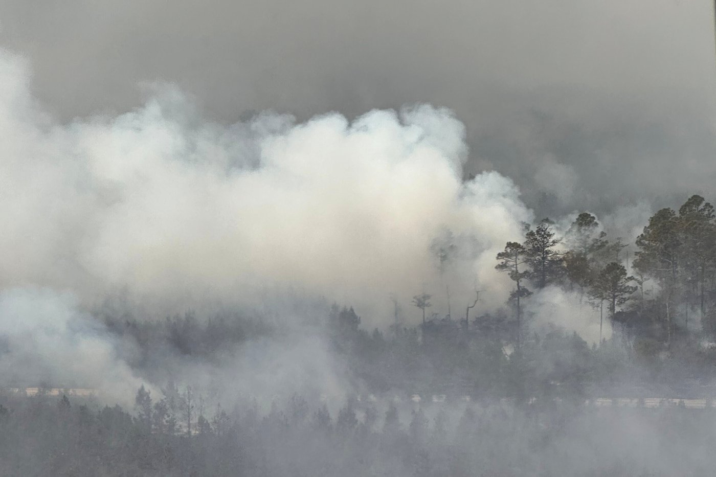 Georgia wildfires that destroyed more than 120 homes continue to threaten residents | iNFOnews.ca Georgia wildfires that destroyed more than 120 homes continue to threaten residents | iNFOnews.ca