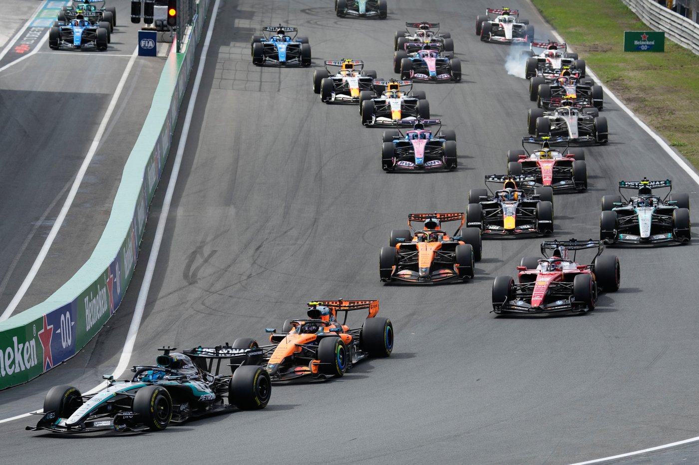 Lando Norris on pole for Dutch Grand Prix as Russell cruises to sprint win | iNFOnews.ca