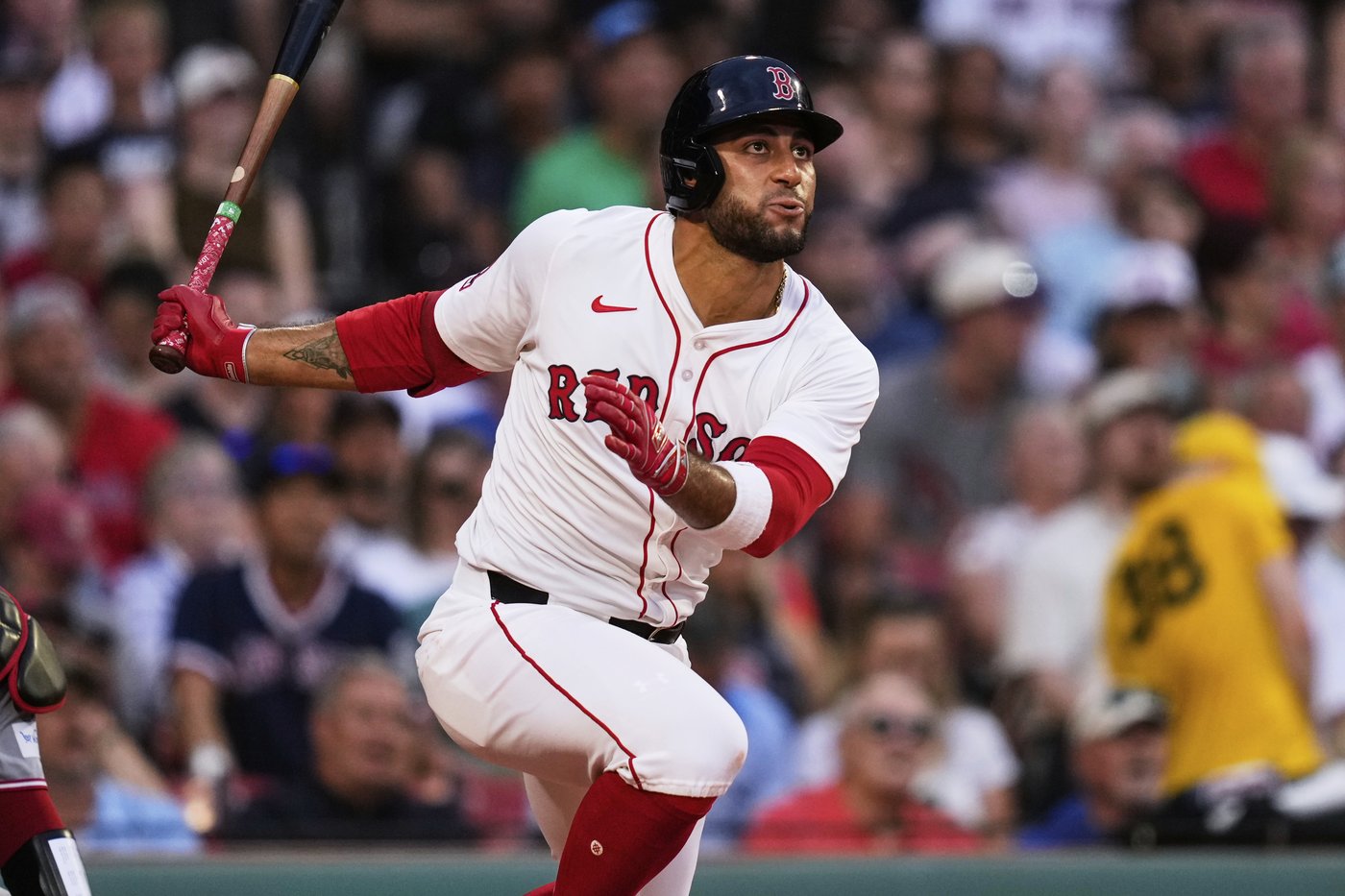 Reds and Red Sox suspended because of rain, will finish as part of day-night doubleheader Wednesday | iNFOnews.ca