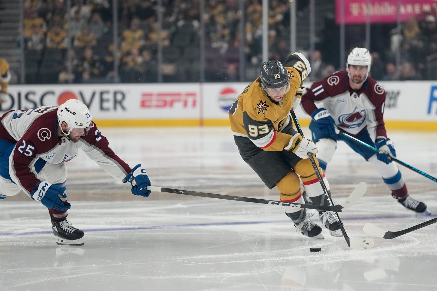 Golden Knights sweep Avalanche to advance to third Stanley Cup Final in nine seasons | iNFOnews.ca
