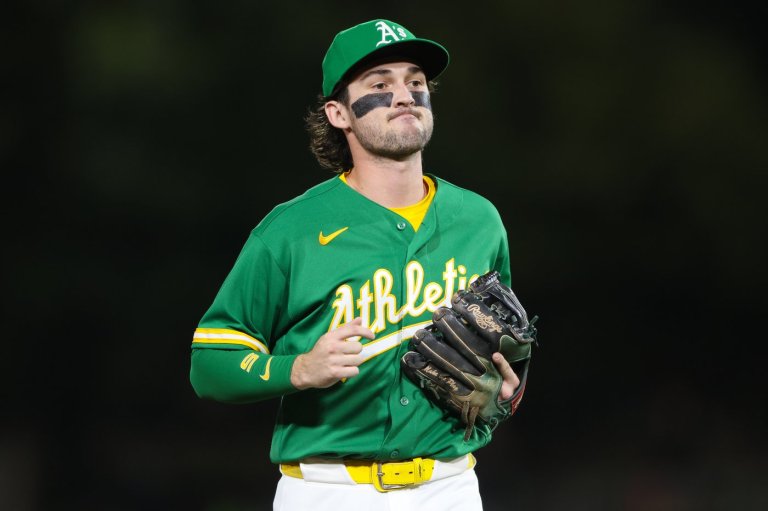 Athletics' Jacob Wilson has shortstop-record errorless streak end at 112 games | iNFOnews.ca