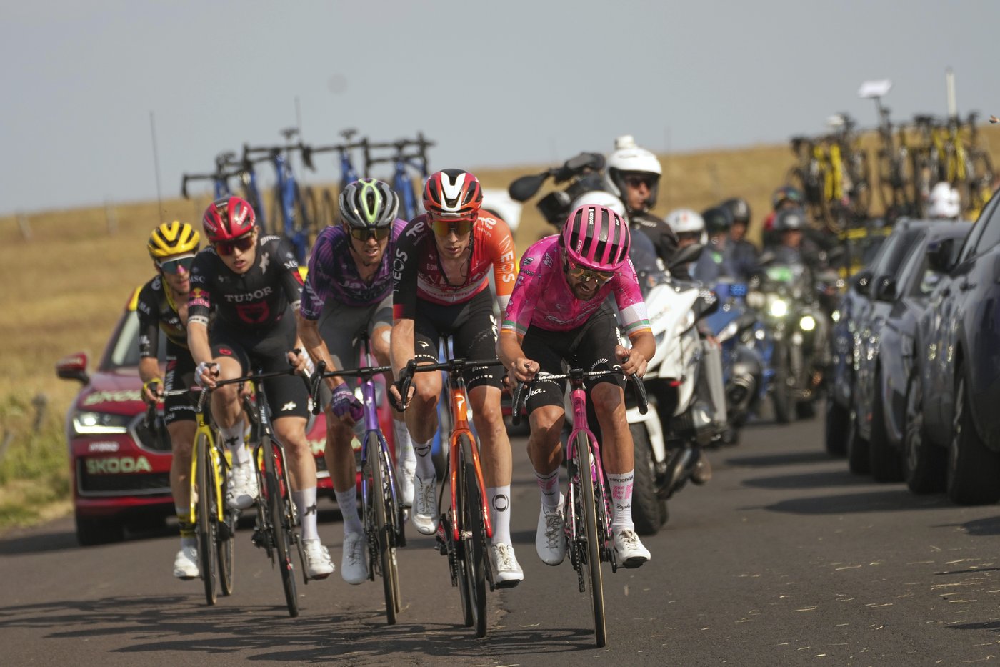 Yates wins Tour de France's first mountainous stage and Healy takes yellow jersey | iNFOnews.ca Yates wins Tour de France's first mountainous stage and Healy takes yellow jersey | iNFOnews.ca