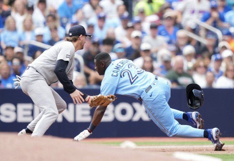Rice hits two-run homer in 10th, Yankees beat Blue Jays 4-3 to avoid sweep | iNFOnews.ca
