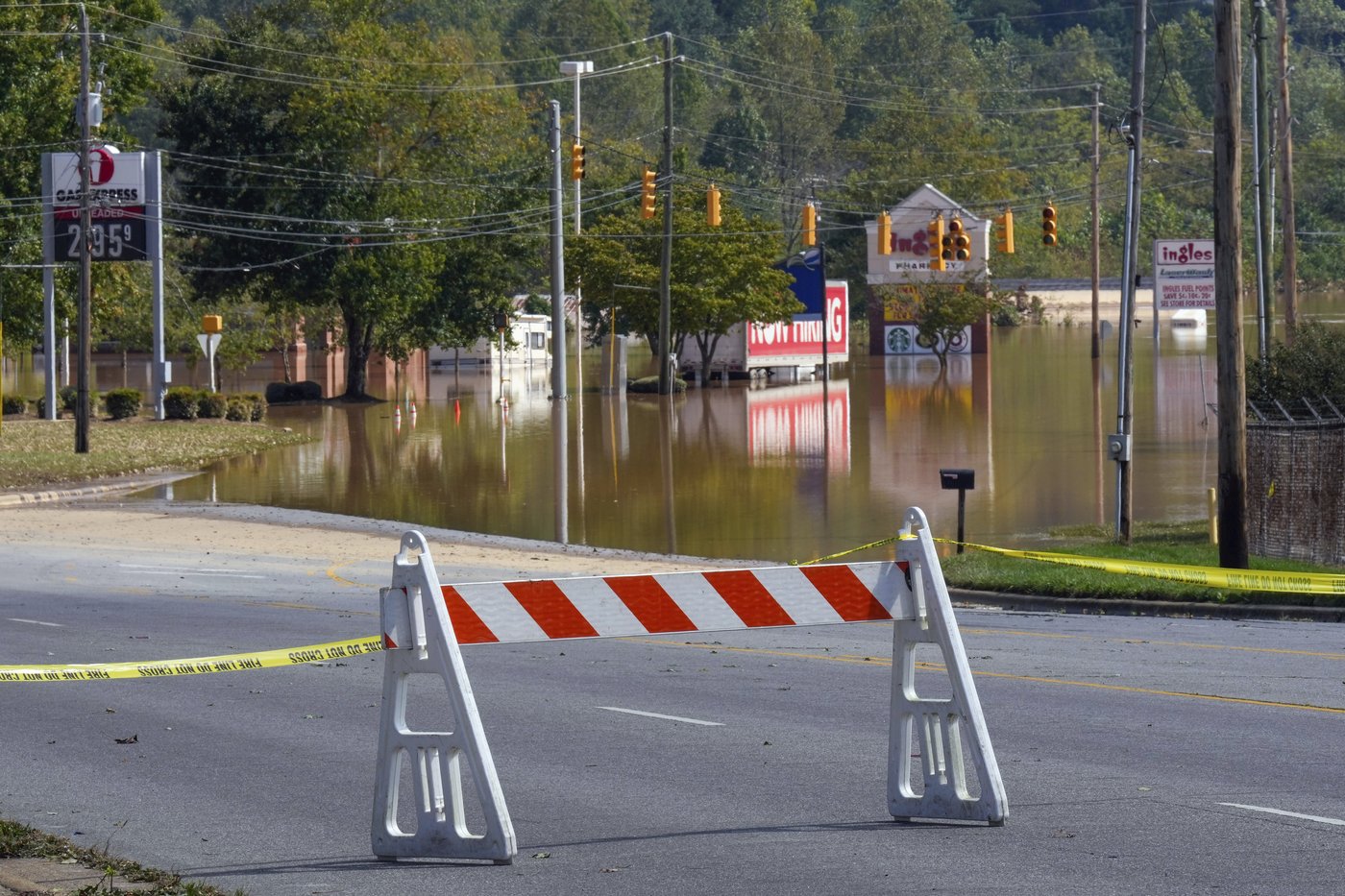 Death toll rises from Helene while supplies are rushed to North Carolina and Florida digs out | iNFOnews.ca