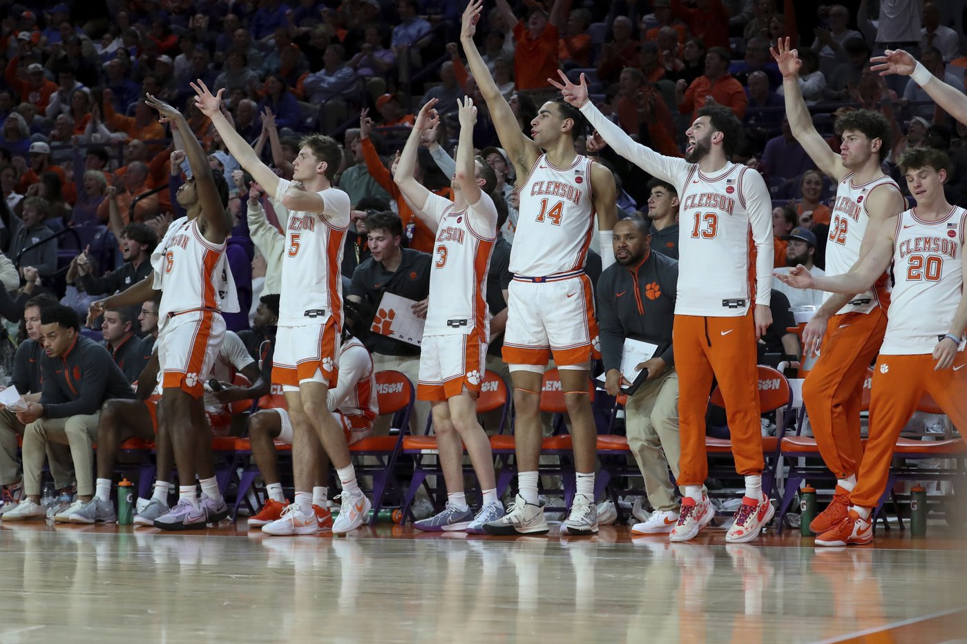 Clemson beats No. 4 Kentucky 70-66 for another top-5 win as Tigers hope for NCAA Tournament berth | iNFOnews.ca Clemson beats No. 4 Kentucky 70-66 for another top-5 win as Tigers hope for NCAA Tournament berth | iNFOnews.ca