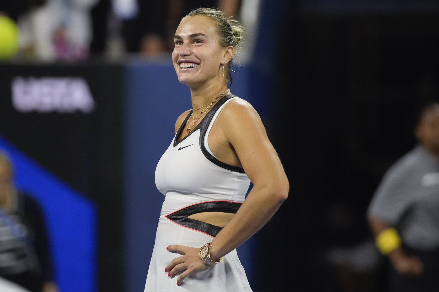 Defending US Open champ Sabalenka returns to semifinals when Vondrousova withdraws with knee injury | iNFOnews.ca Defending US Open champ Sabalenka returns to semifinals when Vondrousova withdraws with knee injury | iNFOnews.ca