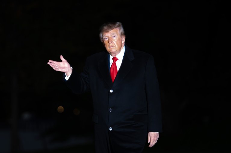 Federal judge orders Trump administration to halt work for a day on historic DC golf course | iNFOnews.ca