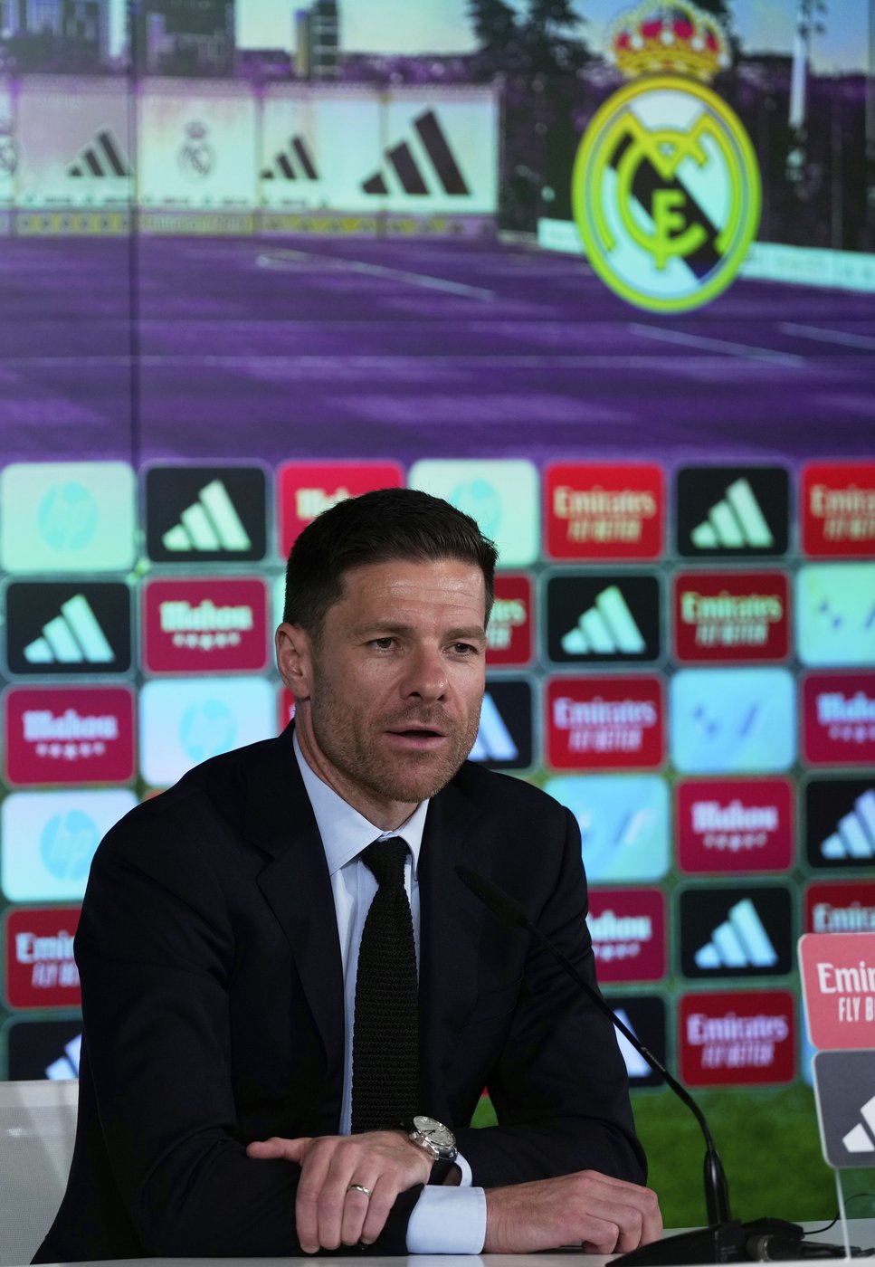 Alonso officially takes over as Real Madrid's coach and vows to follow in the footsteps of Ancelotti | iNFOnews.ca