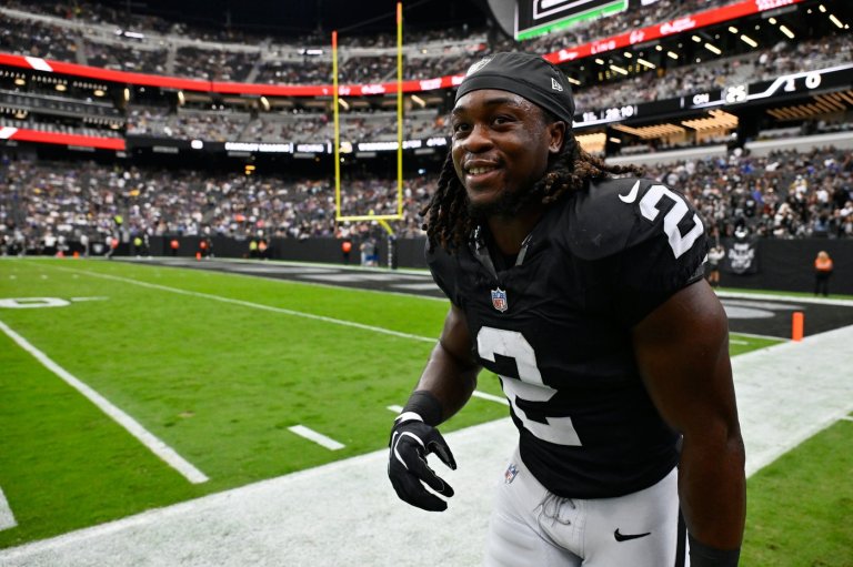 Jets shrug off Ashton Jeanty's tackling criticism ahead of Sunday's game vs. Raiders | iNFOnews.ca