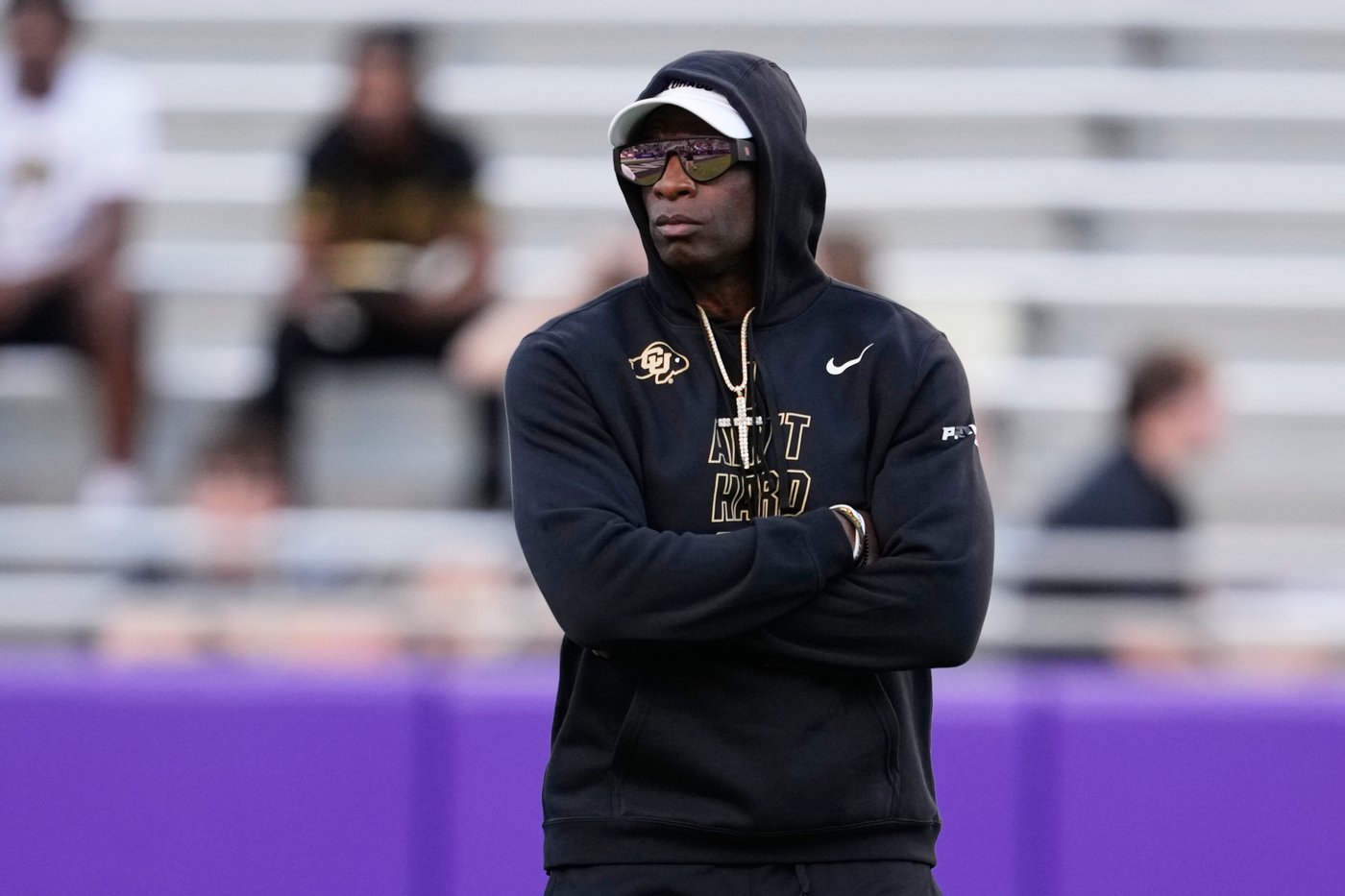 Deion Sanders back at Colorado practice after procedure for blood clots | iNFOnews.ca