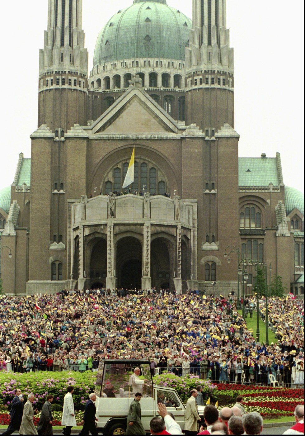 Belgium's appalling abuse legacy clouds pope's trip as survivors pen letter seeking reparations | iNFOnews.ca