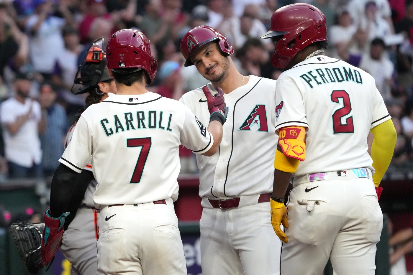 Arenado's grand slam in the 1st inning helps power the Diamondbacks to a 12-2 win over Giants | iNFOnews.ca