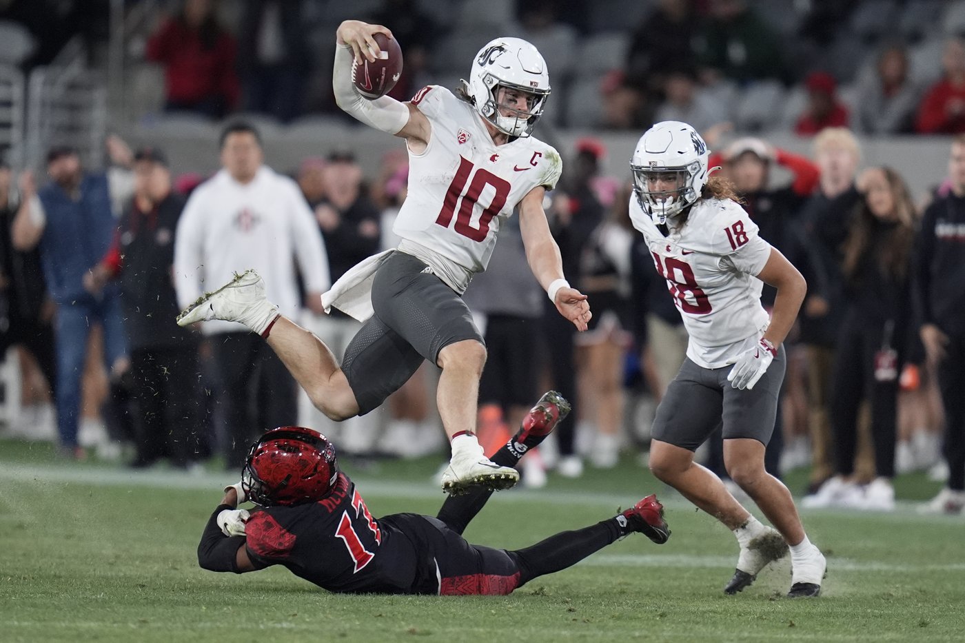 John Mateer rallies Washington State to 29-26 victory over San Diego State | iNFOnews.ca