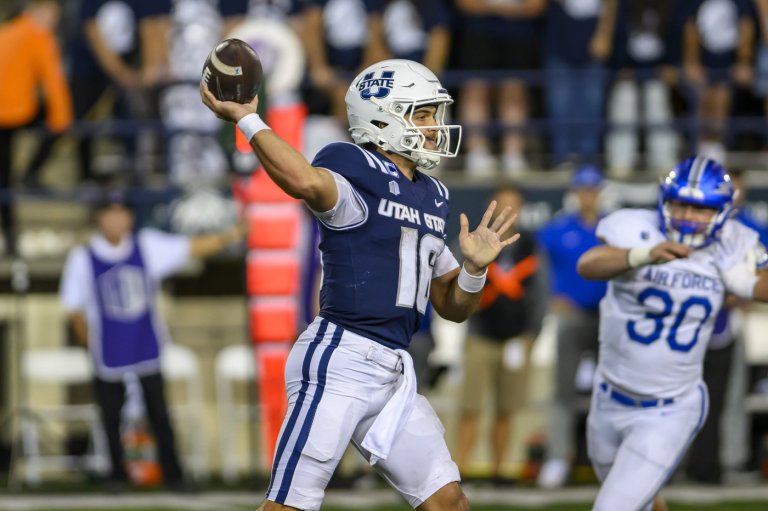 Bryson Barnes accounts for 5 TDs, Utah State beats Air Force 49-30 | iNFOnews.ca