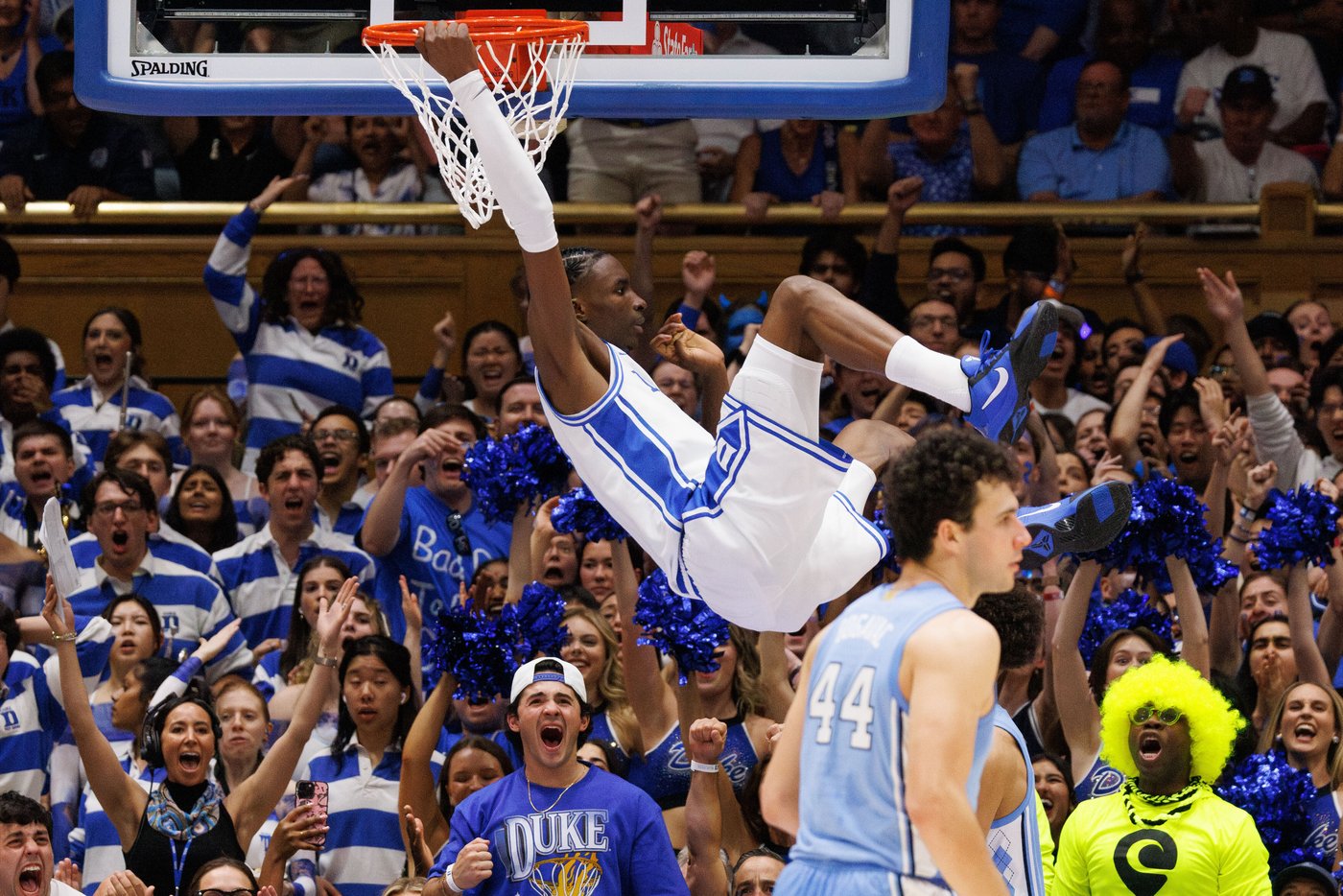 Boozer, No. 1 Duke take over after halftime to beat 17th-ranked rival North Carolina 76-61 | iNFOnews.ca Boozer, No. 1 Duke take over after halftime to beat 17th-ranked rival North Carolina 76-61 | iNFOnews.ca