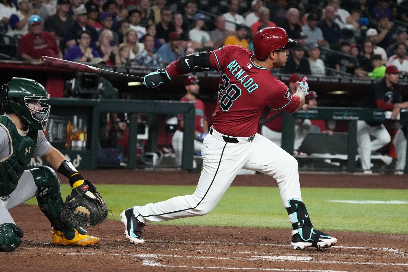 Nolan Arenado reaches 2,000 hits, joins elite club of players who also have 350 HRs, 10 Gold Gloves | iNFOnews.ca Nolan Arenado reaches 2,000 hits, joins elite club of players who also have 350 HRs, 10 Gold Gloves | iNFOnews.ca