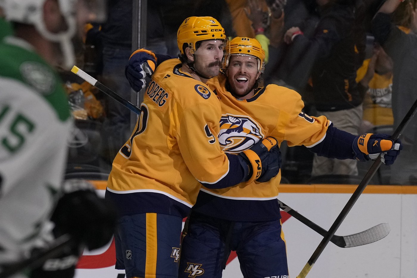 Dallas Stars score 4 goals in 5 shots to take down Predators 4-3 in both teams' season opener | iNFOnews.ca Dallas Stars score 4 goals in 5 shots to take down Predators 4-3 in both teams' season opener | iNFOnews.ca