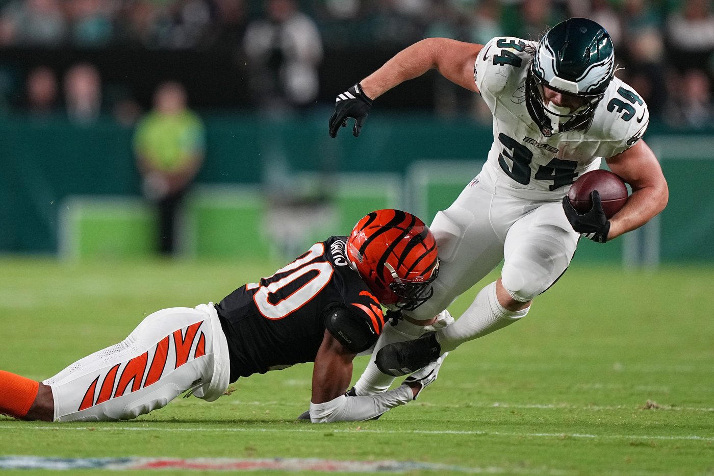 Josh Johnson helps Bengals conclude perfect preseason with 30-13 win over Eagles | iNFOnews.ca Josh Johnson helps Bengals conclude perfect preseason with 30-13 win over Eagles | iNFOnews.ca