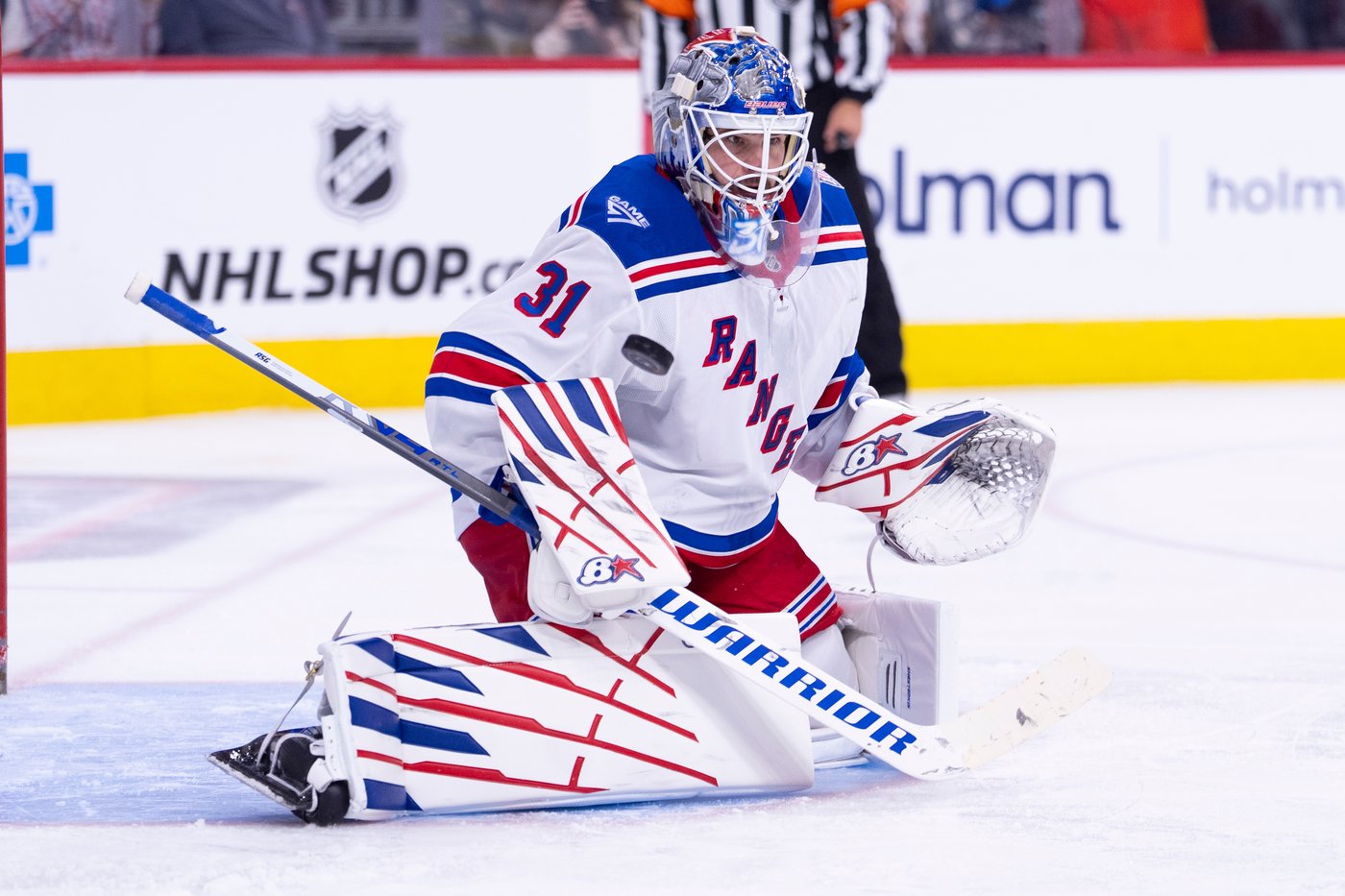 Zibanejad's 3-point game helps Rangers rout Flyers 6-2 | iNFOnews.ca Zibanejad's 3-point game helps Rangers rout Flyers 6-2 | iNFOnews.ca