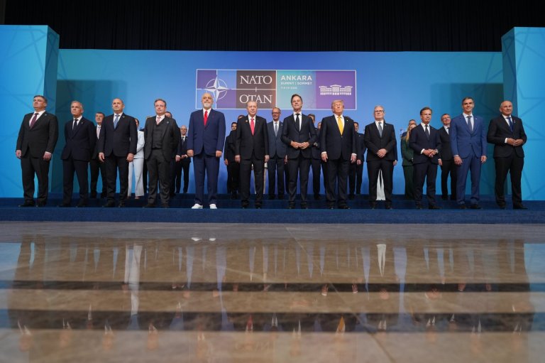 NATO leaders came to Turkey to discuss security. Erdogan gave them each an engraved revolver | iNFOnews.ca