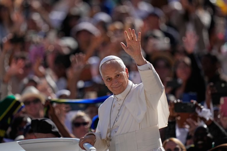 Pope praises US radio and TV preacher Fulton Sheen as an inspiration ahead of his beatification | iNFOnews.ca