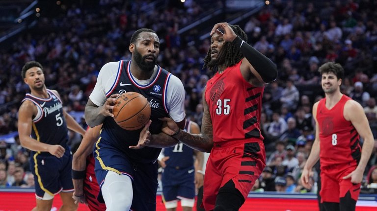 76ers' Andre Drummond gets $25,000 fine from NBA for objectionable gesture | iNFOnews.ca