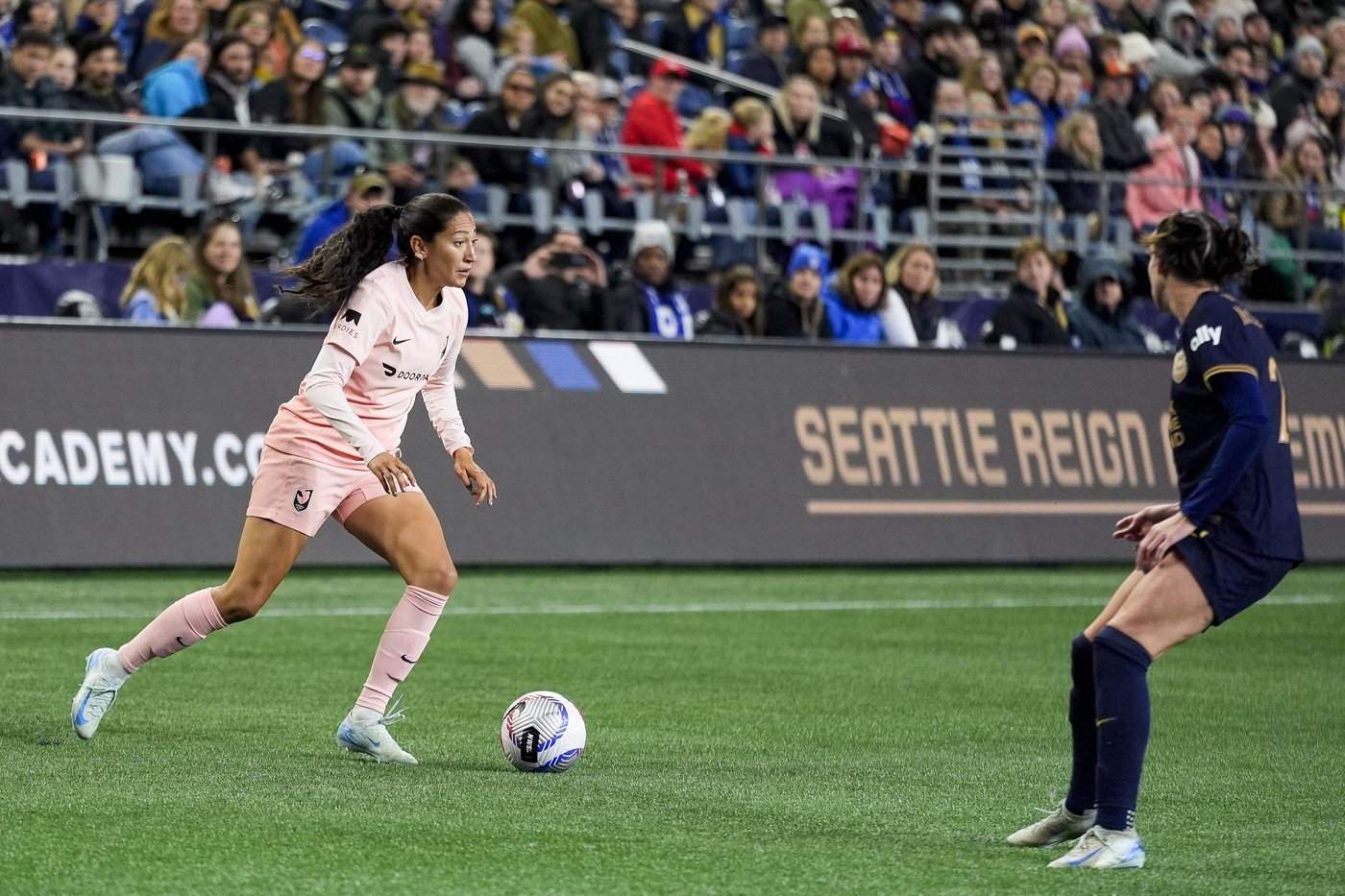 Ludmila scores in third straight game as Chicago Red Stars down Houston Dash 2-0 | iNFOnews.ca
