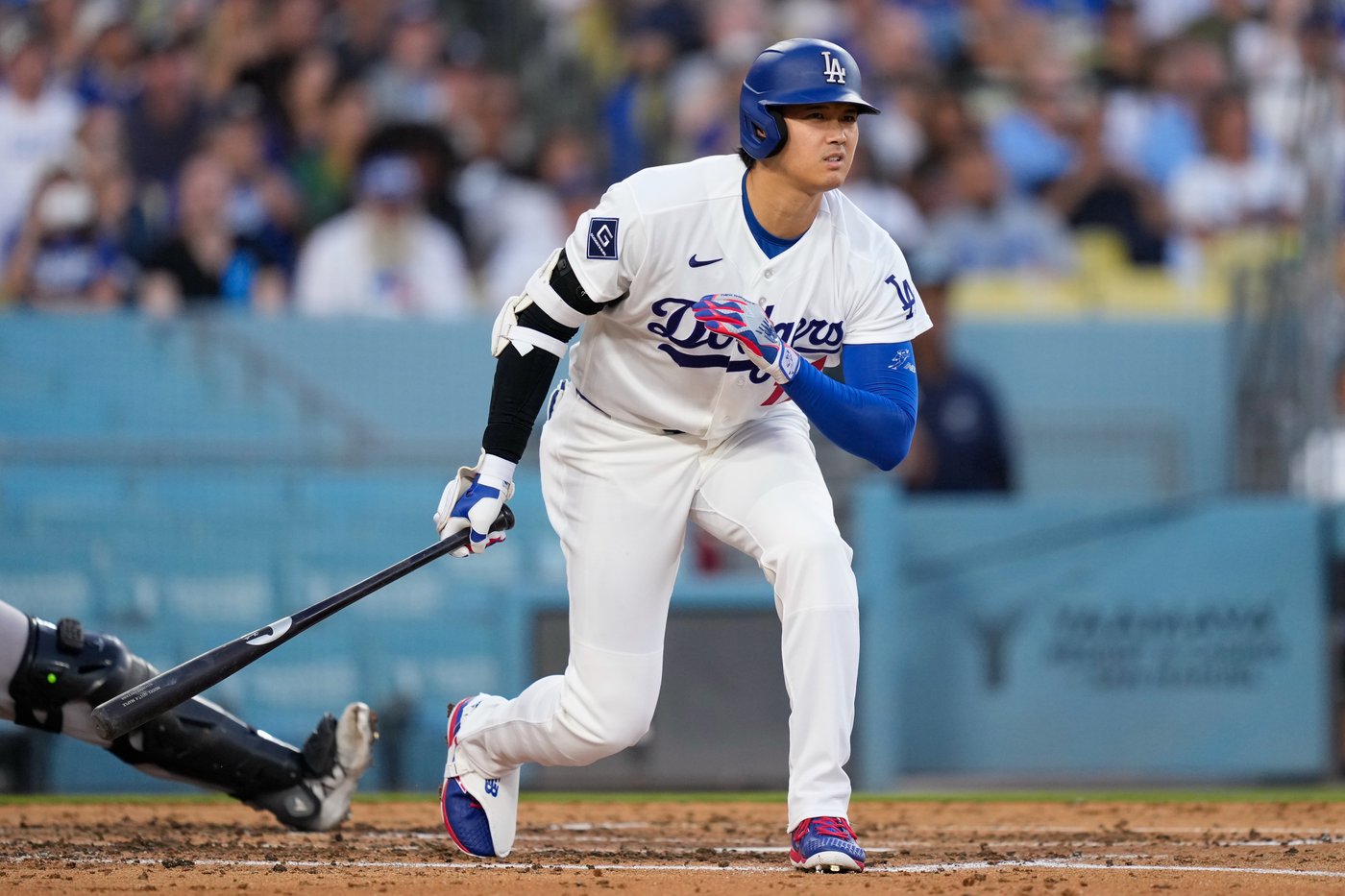 Rockies rally past the Dodgers 4-3 after 2 errors in the eighth | iNFOnews.ca