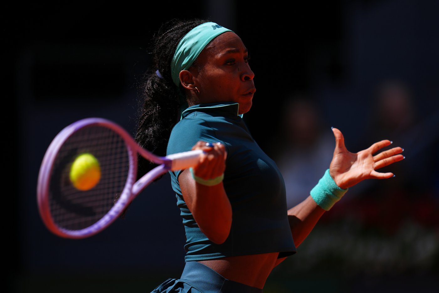 Coco Gauff overcomes vomiting on court to beat Sorana Cirstea in Madrid | iNFOnews.ca