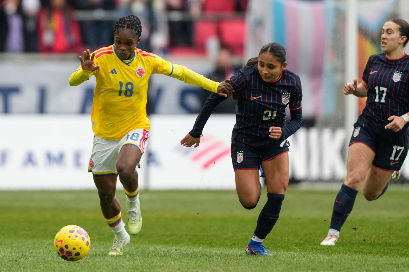 Thompson's late goal gives the USWNT a 1-0 win over Colombia and the SheBelieves Cup title | iNFOnews.ca Thompson's late goal gives the USWNT a 1-0 win over Colombia and the SheBelieves Cup title | iNFOnews.ca